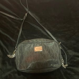 michael kors crossbody